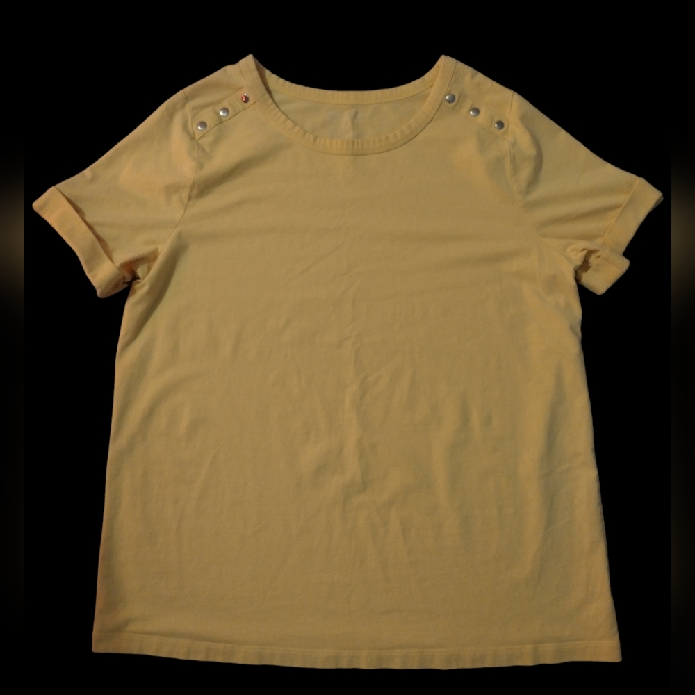 4 For $25 LANE BRYANT  WOMEN'S TOP SIZE 14/16 P2P 21 1/2